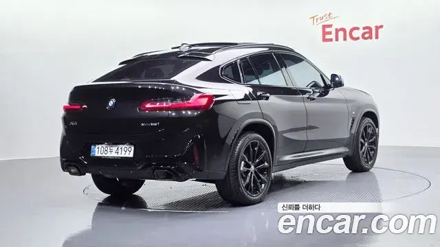 BMW X4 2025 — Фото 2/20