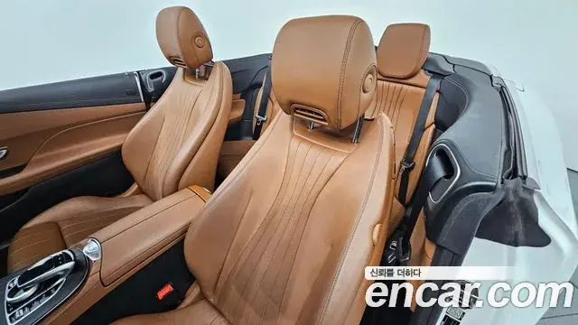 Mercedes-Benz E-Class 2018 — ფოტო 22/32
