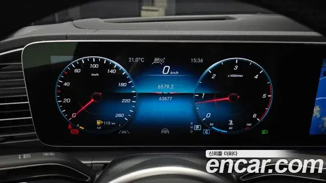 Mercedes-Benz GLE-Class 2023 — Photo 28/31