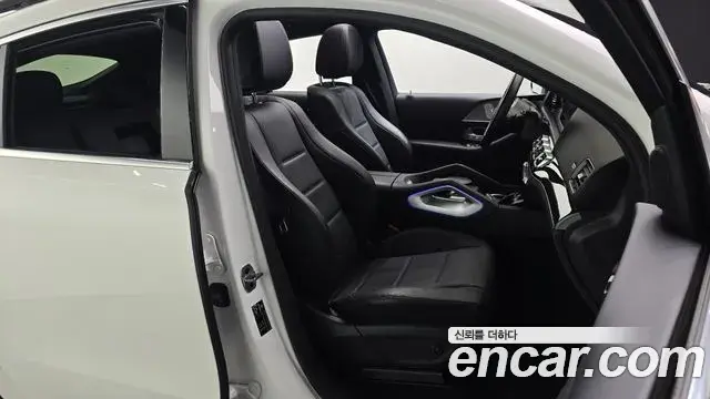 Mercedes-Benz GLE-Class 2023 — Photo 14/31