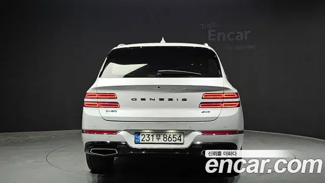 Genesis GV80 2023 — Photo 12/20