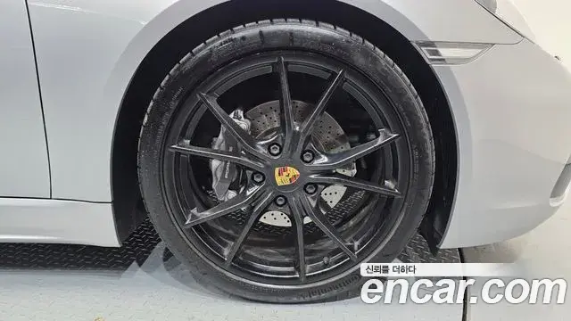 Porsche 718 Cayman 2018 — Şəkil 11/30