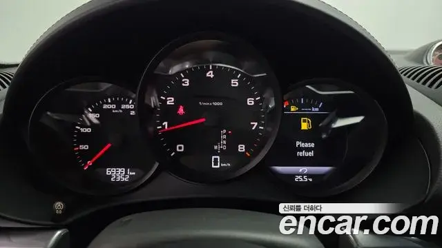 Porsche 718 Cayman 2018 — Şəkil 15/30