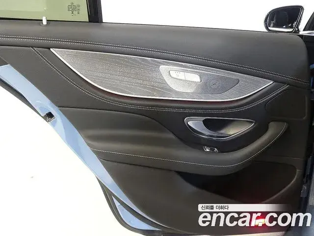 Mercedes-Benz AMG GT 2024 — Фото 11/20