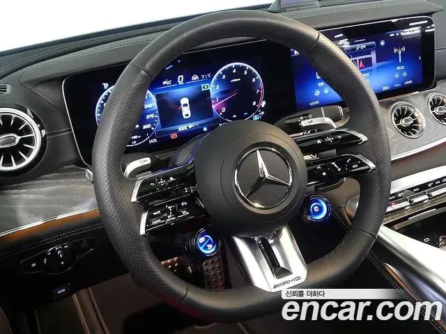 Mercedes-Benz AMG GT 2024 — Фото 13/20