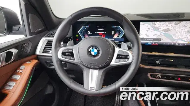 BMW X7 2024 — Photo 30/36