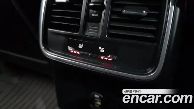 Porsche Macan 2018 — Şəkil 3/35