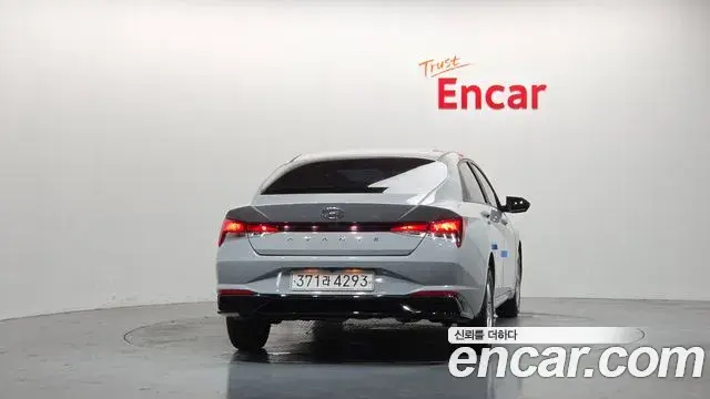 Hyundai The New Avante Hybrid 2020 — Şəkil 1/30