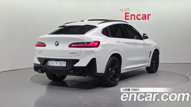 BMW X4 2025 — Фото 2/20