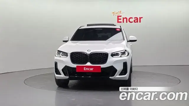 BMW X4 2025 — Фото 3/20