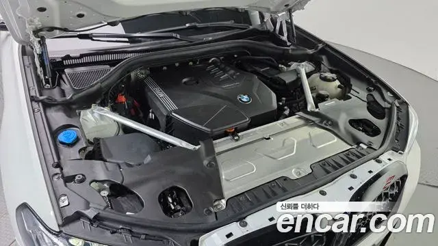 BMW X4 2025 — ფოტო 30/33