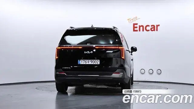 Kia Carnival 2025 — Фото 4/20