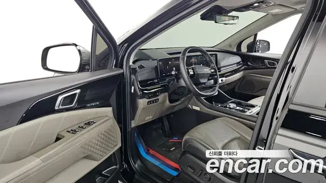 Kia Carnival 2025 — Фото 10/20