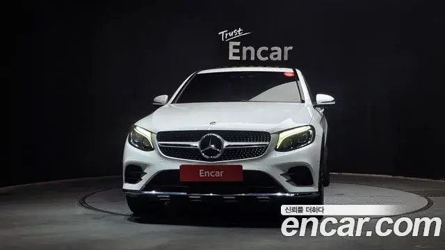 Mercedes-Benz GLC-Class 2019 — Фото 3/20