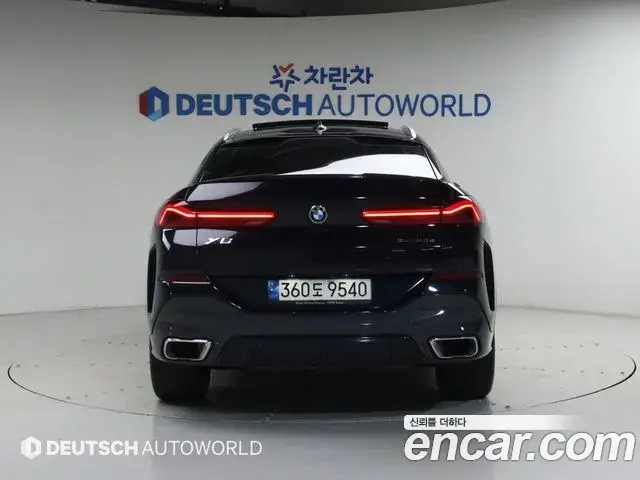 BMW X6 2021 — Photo 14/20