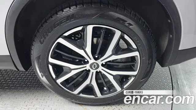 Renault Samsung QM6 2022 — ფოტო 18/30