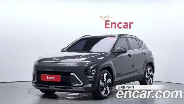 Hyundai Kona 2023 — Фото 1/20