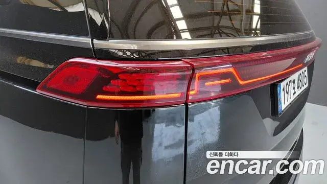 Kia Carnival 2022 — Şəkil 20/33