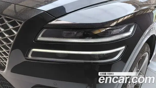 Genesis GV80 2022 — Şəkil 28/32