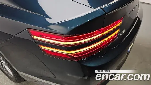 Genesis G80 2022 — ფოტო 19/34