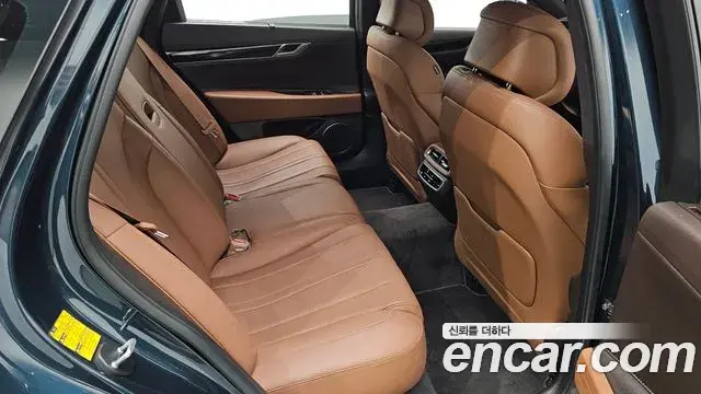 Genesis G80 2022 — ფოტო 25/34