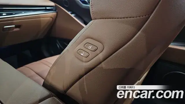 Genesis G80 2022 — ფოტო 26/34