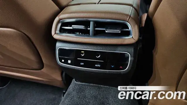 Genesis G80 2022 — ფოტო 2/34