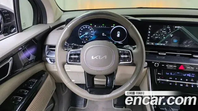 Kia Carnival 2023 — Фото 14/20