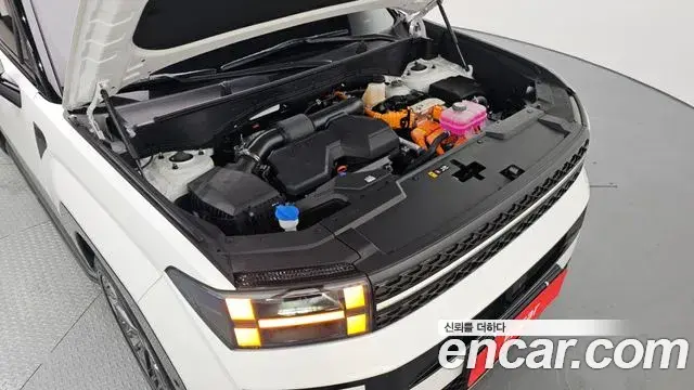 Hyundai Santa Fe 2025 — ფოტო 5/36