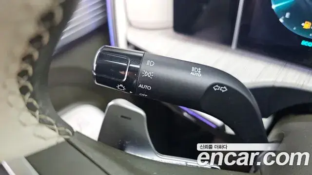 Hyundai Santa Fe 2025 — ფოტო 24/36