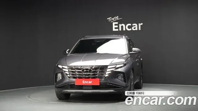 Hyundai The New Tucson 2022 — Фото 2/20