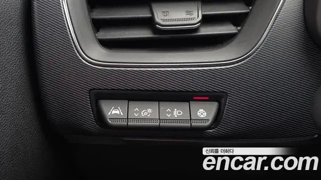 Renault Samsung XM3 2021 — ფოტო 4/20