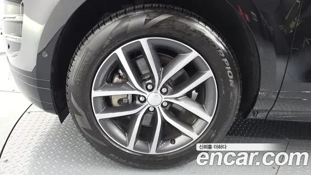 Land Rover Range Rover Evoque 2025 — Фото 5/20