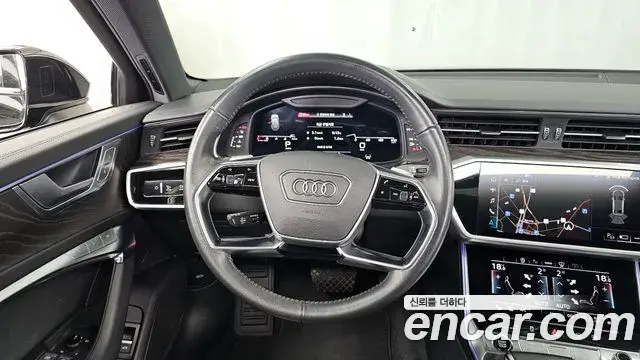 Audi A6 2021 — Фото 13/20