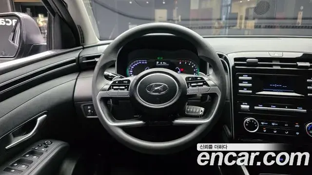 Hyundai The New Tucson 2021 — Фото 13/20