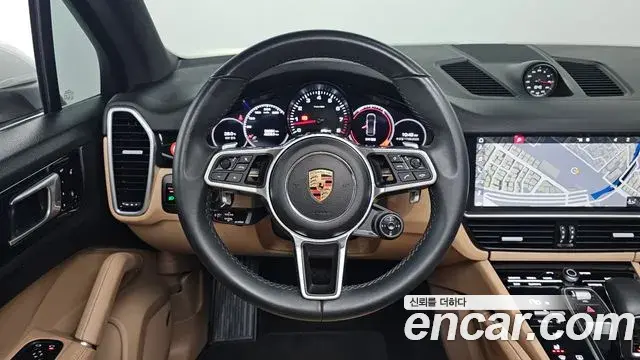 Porsche Cayenne 2019 — Фото 13/20