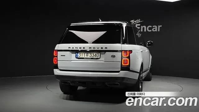 Land Rover Range Rover 2019 — ფოტო 11/20