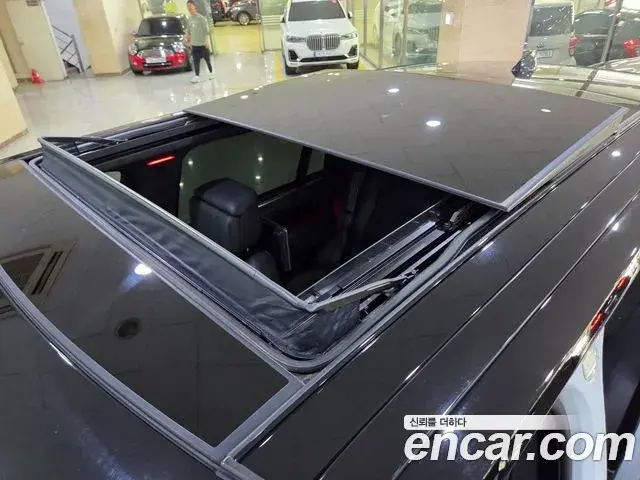 Land Rover Range Rover 2019 — ფოტო 9/20