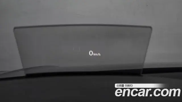 Volkswagen Tiguan 2019 — ფოტო 28/32