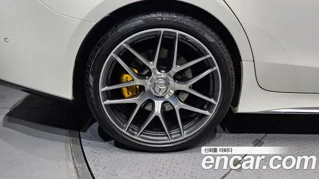 Mercedes-Benz AMG GT 2023 — ფოტო 29/30