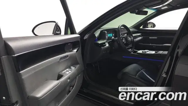 Genesis G90 2023 — Şəkil 13/40