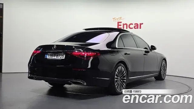 Mercedes-Benz S-Class 2021 — Photo 4/20
