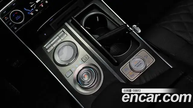 Genesis GV80 2022 — Фото 9/20