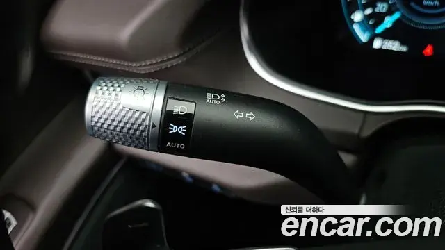 Genesis GV80 2022 — Photo 30/34
