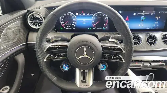 Mercedes-Benz AMG GT 2025 — Фото 5/19