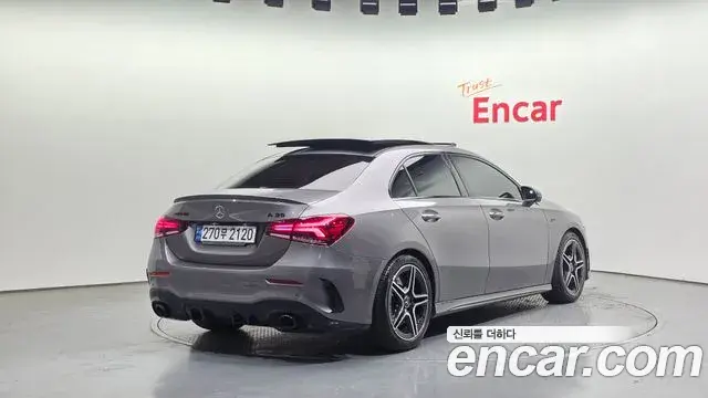 Mercedes-Benz A-Class 2022 — Photo 18/20