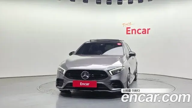 Mercedes-Benz A-Class 2022 — Photo 15/20