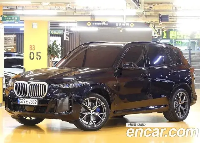 BMW X5 2025 — Фото 9/20