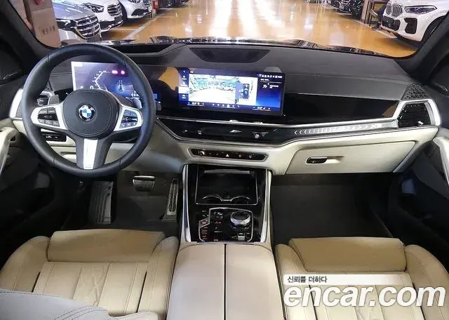 BMW X5 2025 — Фото 10/20