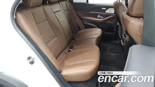 Mercedes-Benz GLE-Class 2023 — Фото 11/20